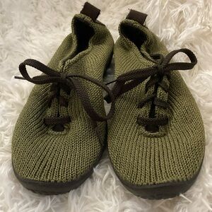 Arcopedico Green and Brown Sneakers with Knit Design